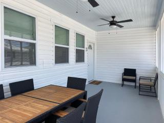 Beachside Villa Unit 3 - 2