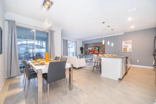 2984JP TOWNHOUSE 4 BEDROOMS & 3 BATHROOMS + POOL - 0