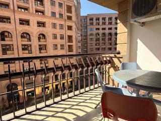 CITY CENTER- Luxury Northern Avenue, Spacious 2 Bedroom & 2 Bathroom Apartment, Open Balcony with an Amazing View - 8