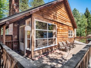 Tahoe Classic Cabin Near the Beach - 5