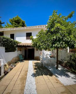 100 Meters Walk to the Beach - Cozy nest for your holidays - 0