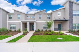 2585LA TOWNHOUSE 4 BEDROOMS & 3 BATHROOMS + POOL - 6