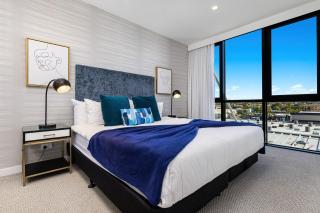 Modern and Stunning City Views in Southport - 5