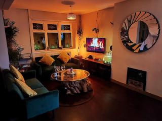 Durham Hot Tub - Steam Spa - Eco Retreat - Pizza Oven - Log Burner - Pets Ok - Garden - 2