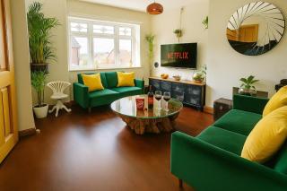 Durham Hot Tub - Steam Spa - Eco Retreat - Pizza Oven - Log Burner - Pets Ok - Garden - 0