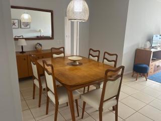 Vista para o mar, 1 quadra da praia, 3 quartos, 2 suítes, com serviço de praia - 9