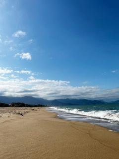 Linda Casa no Litoral Norte - Wi-Fi - Rústico - 5