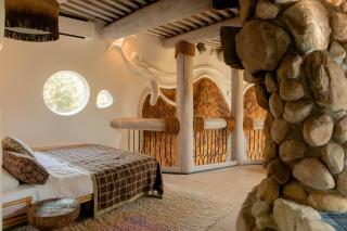 The Santa Barbara Whale House - 1