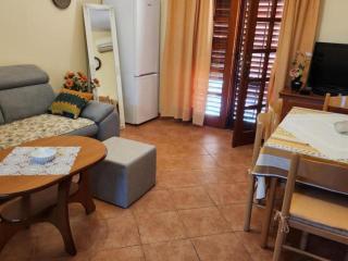 Two Bedroom Apartment A2 - 6