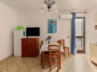 Apartment near sea with air conditioning - 4