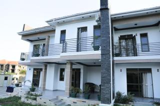 JH Luxury Suites - 7