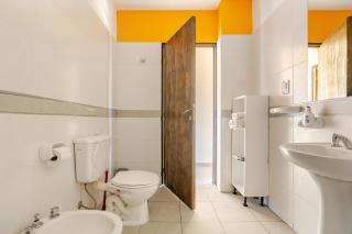 Departamentos Brown - Parrilla - WiFi 100 MB - Cochera - Aire -TV Cable - 2