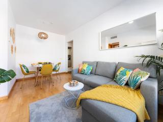City apartment for 4 with parking, Malaga - 1