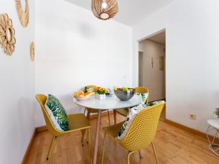 City apartment for 4 with parking, Malaga - 9