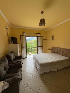 Chalé Cachoeira - Chalés Casal - 0