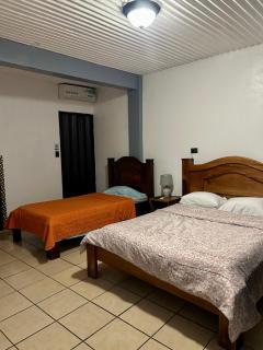 Hotel & Restaurante Tabacones - 2