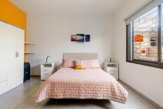 Departamentos Brown - Parrilla - WiFi 100 MB - Cochera - Aire -TV Cable - 1