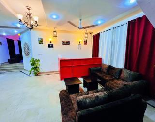 The Luxury Islamabad Guest House - 4