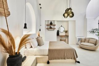 Panoramic View Apartment in the Heart of Fira - 2