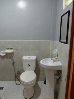 Onde's Guest House - 6