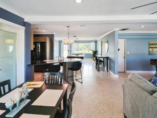 Coastal Bliss 3Bdr with Pool, Game Room, Lanai - 7