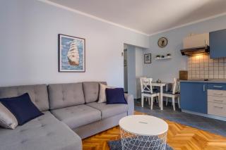 Apartments with parking space Losinj, Losinj - 2505 - 1