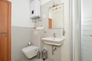 Seaside apartments with a swimming pool Seget Vranjica, Trogir - 4284 - 3