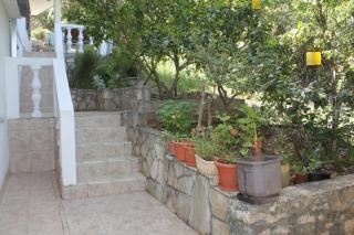 Apartments by the sea Cove Zarace - Gdinj, Hvar - 4597 - 2