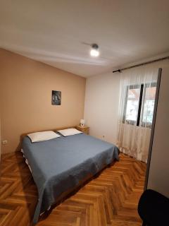 Apartments with parking space Losinj, Losinj - 7978 - 1