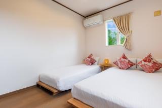 BBQ-friendly detached house with garden 10-minute drive to the beach Quiet hideaway in Nakijin - 6