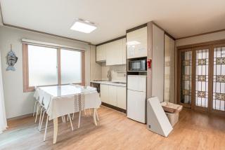 Jeju Aewolae Hyuyang Pension - 2