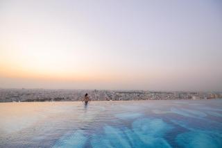 Unique Luxury Apartment -District 1 Central City - 2