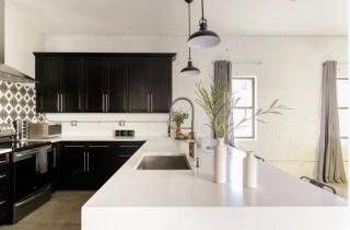 Nova-In the Middle of Old Town-Walk to Everything! - 1