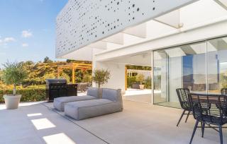 Gorgeous Home In Ojen With Sauna - 3