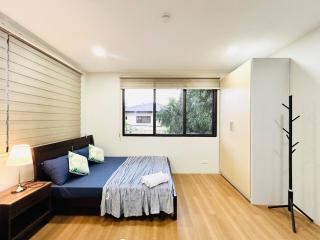 4BR Duplex for 25 persons with Wi-Fi & Parking - 1