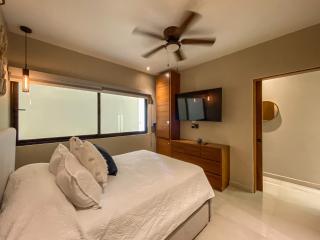 Yaxche by Andiani Travel - 2