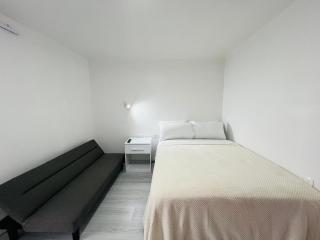 Luxury Apartment with Jacuzzi 2 Bedroom 2 Bath - 5