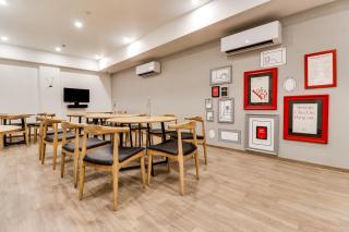 Super Townhouse Gandhi Hall - 6