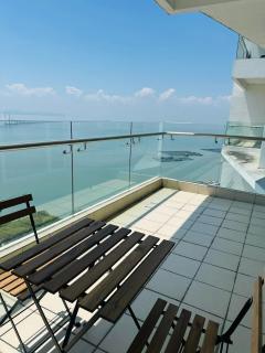 Seaview Condo A31 #Queensbay#SPICE - 7