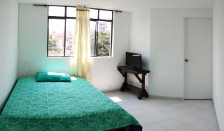 Habitación BBB, cómoda y bien ubicada - 0