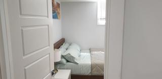 Executive 1Bedroom Suite By Henday - 4