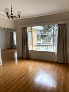 Beautiful house in the heart of Springvale! - 9