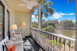 RC2431: 2431 Racquet Club - 0