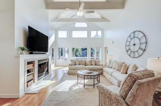 BH08: 8 Bufflehead - 9