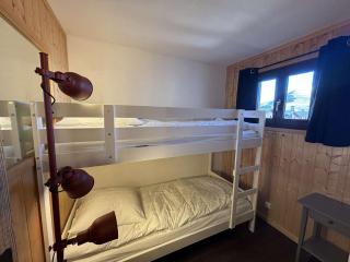 Appartement rénové 3 pièces, Alpe d'Huez, balcon, parking - FR-1-405-375 - 1