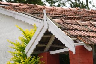 Estate Bungalow with Waterfall, Mountain & Valley Views - 8
