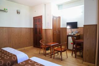 Minh Châu Hotel - 3