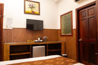 Minh Châu Hotel - 1