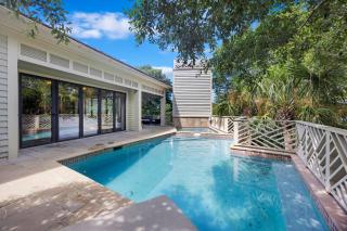 AV9-02: 9 2nd Avenue - 0