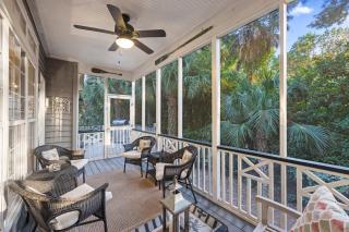 BH51: 51 Burroughs Hall - 7